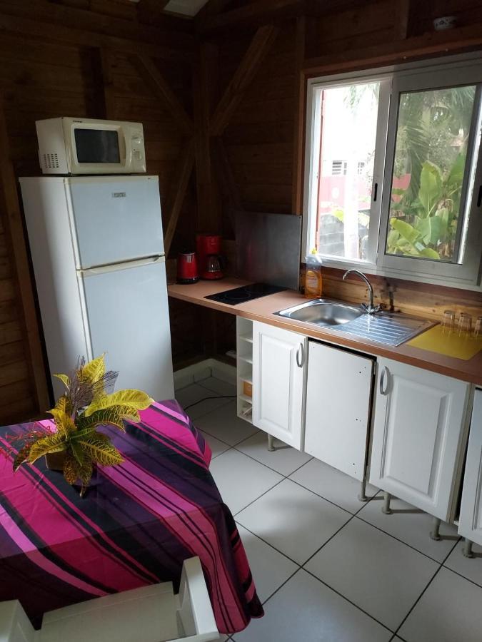 Appartamento Kaz A Fruit A Pain Sainte-Anne  Esterno foto