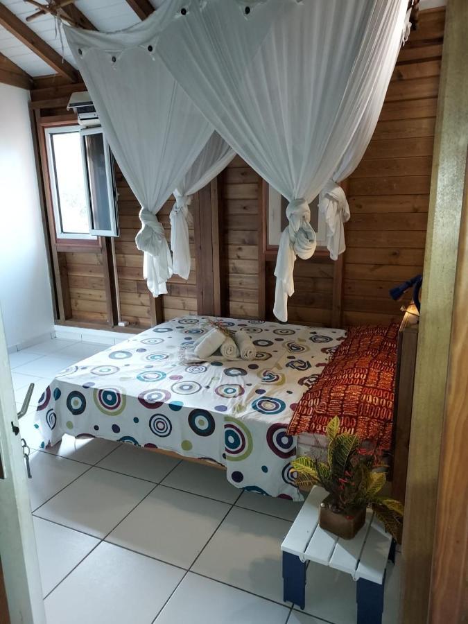 Appartamento Kaz A Fruit A Pain Sainte-Anne  Esterno foto